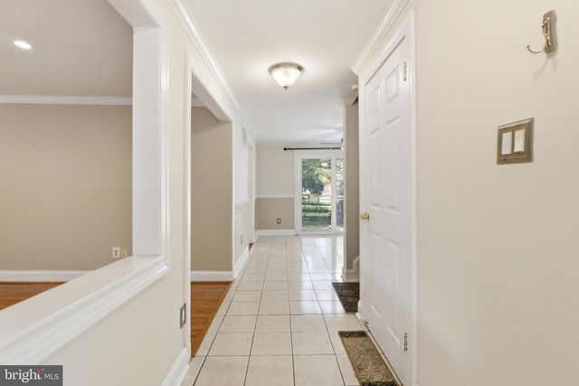 19538 BURLINGAME, Montgomery Village, MD 20886