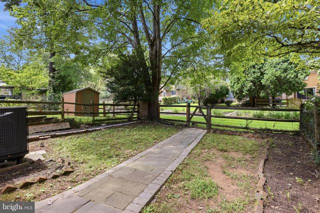 19538 BURLINGAME, Montgomery Village, MD 20886