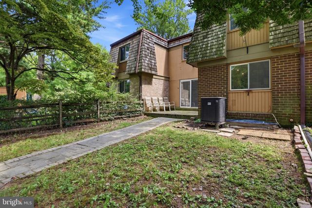 19538 BURLINGAME, Montgomery Village, MD 20886