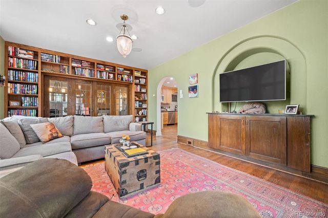 100 Gaylord Street, Denver, CO 80206