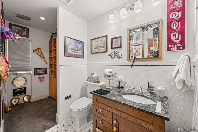 100 Gaylord Street, Denver, CO 80206