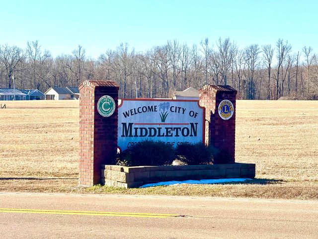 120 RHODES LN, Middleton, TN 38052