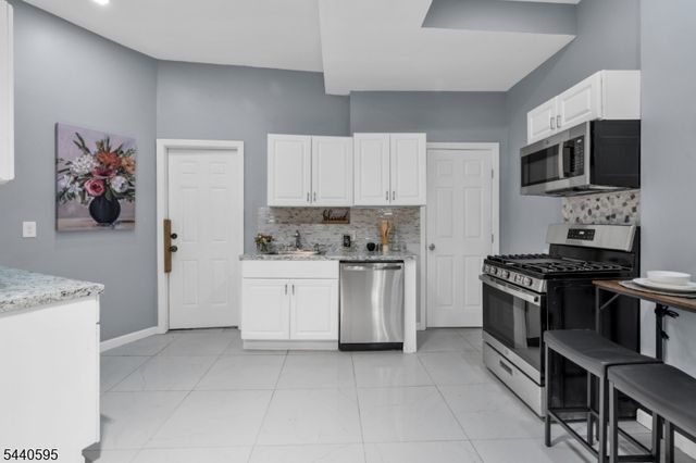 705 S 15Th St, Newark City, NJ 07103
