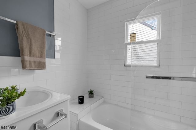 705 S 15Th St, Newark City, NJ 07103