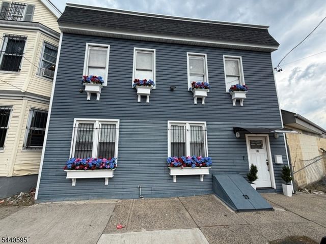 705 S 15Th St, Newark City, NJ 07103