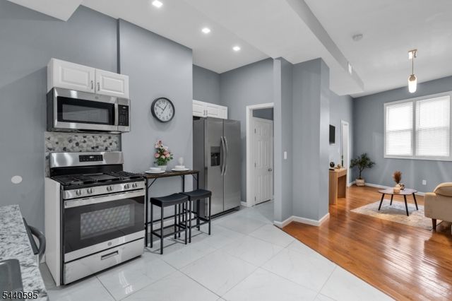 705 S 15Th St, Newark City, NJ 07103