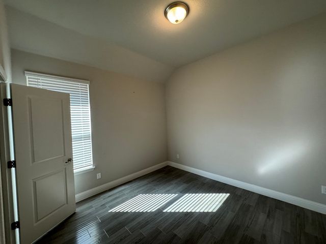 3432 Cornerstone Lane, Grand Prairie, TX 76065