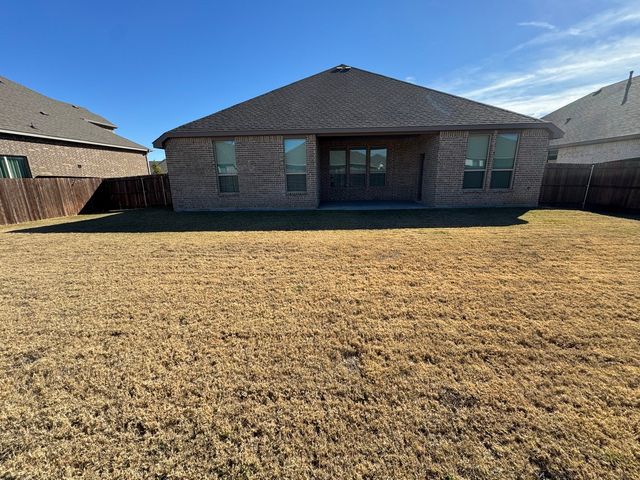 3432 Cornerstone Lane, Grand Prairie, TX 76065