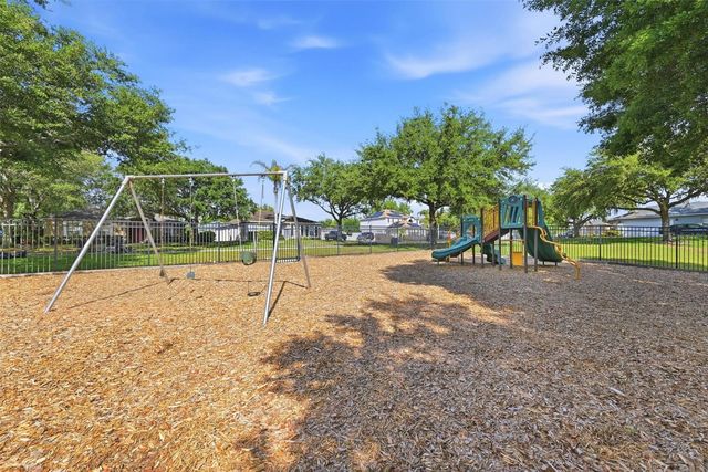 2257 KINGSCREST CIRCLE, Apopka, FL 32712