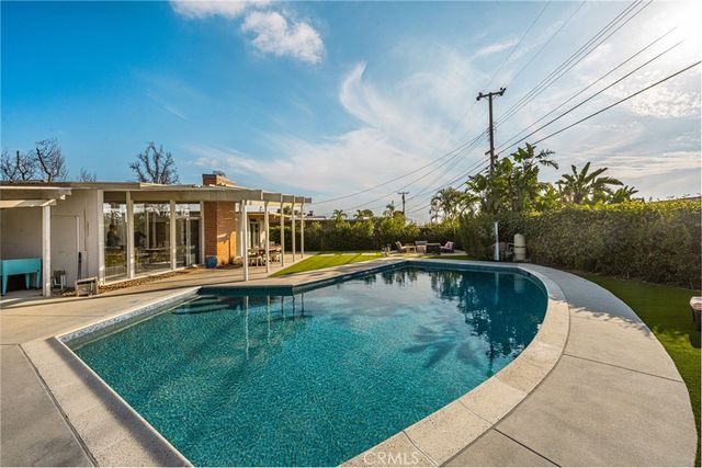 732 S Woodland Street, Orange, CA 92869