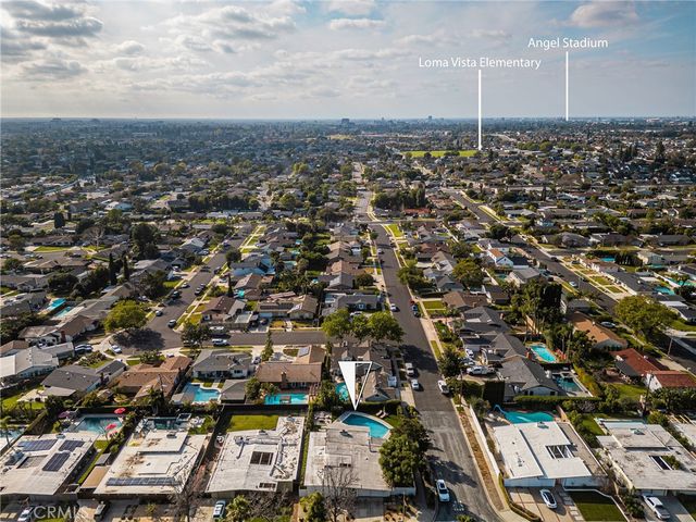 732 S Woodland Street, Orange, CA 92869