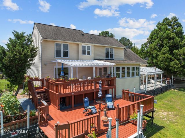 683 Cedar Point, Vass, NC 28394