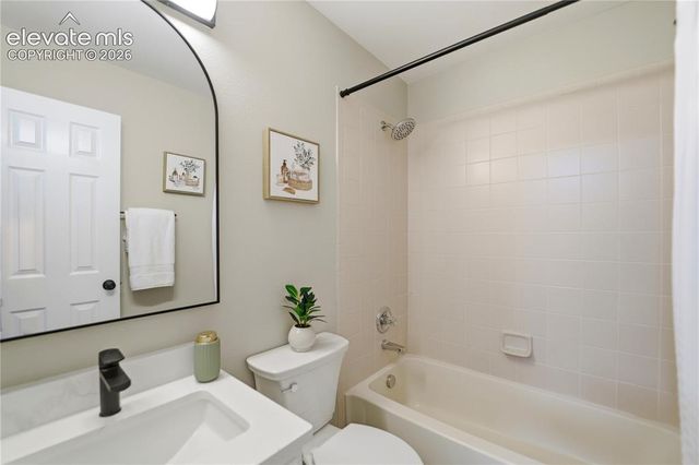 7190 Araia Drive, Fountain, CO 80817
