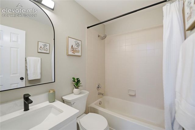 7190 Araia Drive, Fountain, CO 80817