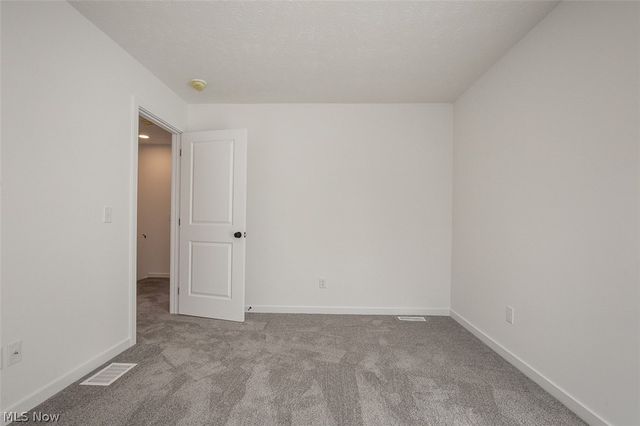 5595 Walnut Street, Mentor On The Lake, OH 44060