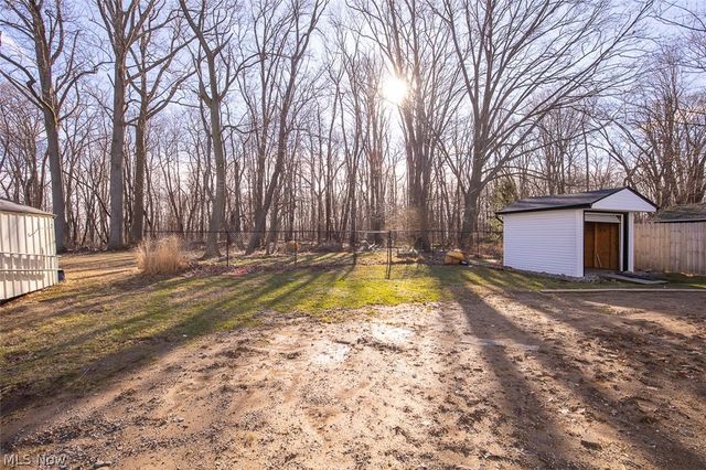 5595 Walnut Street, Mentor On The Lake, OH 44060