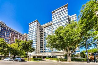 3430 N Lake Shore Drive 10M, Chicago, IL 60657