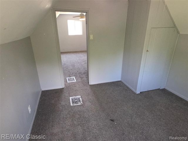 21 Broadway Street, Oxford, MI 48371