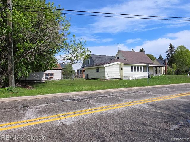 21 Broadway Street, Oxford, MI 48371