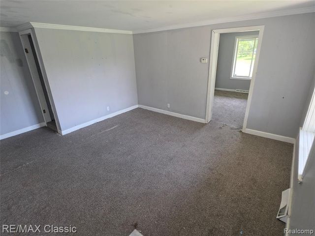 21 Broadway Street, Oxford, MI 48371