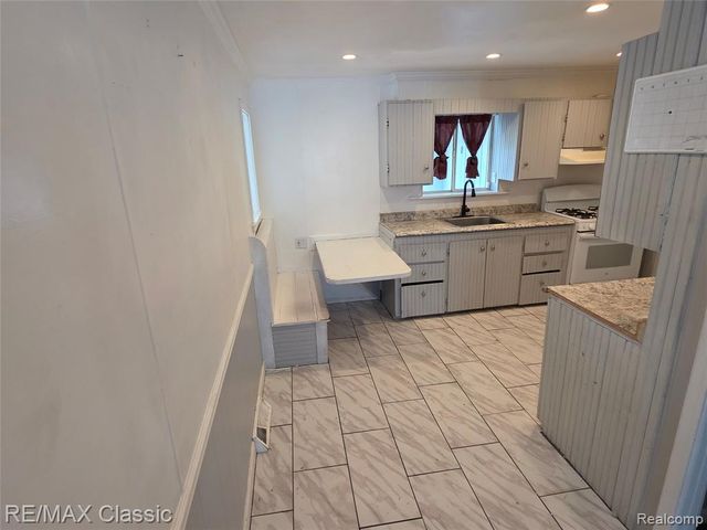 21 Broadway Street, Oxford, MI 48371