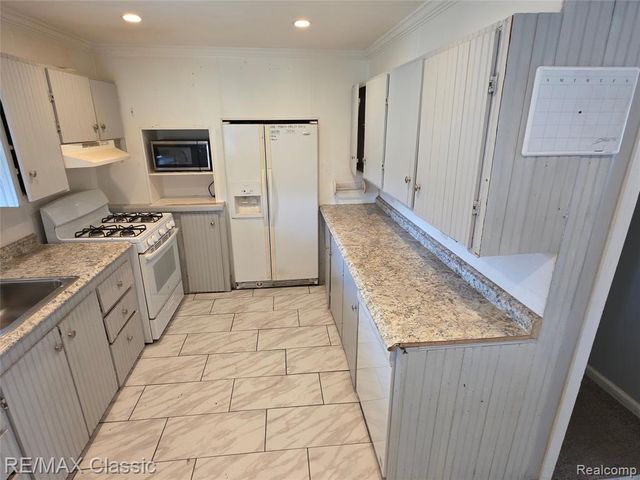 21 Broadway Street, Oxford, MI 48371