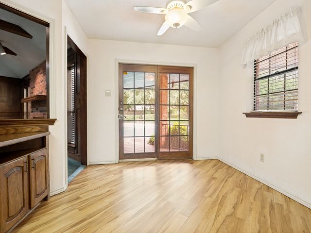 2409 Vega Street, Grand Prairie, TX 75050