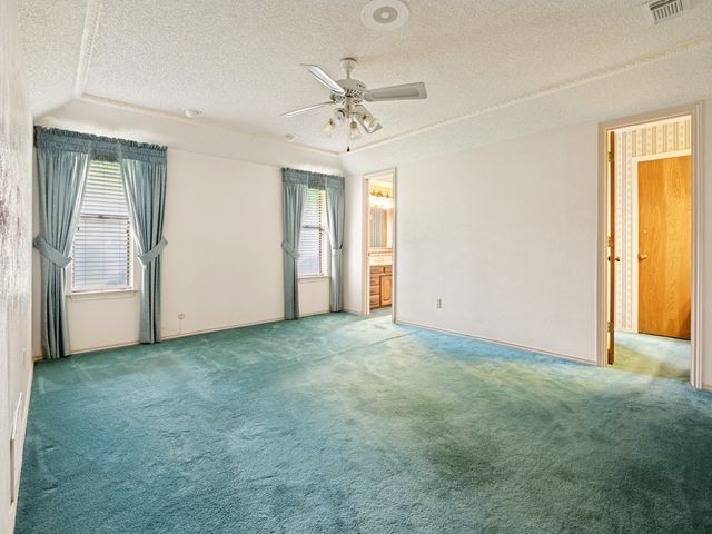 2409 Vega Street, Grand Prairie, TX 75050