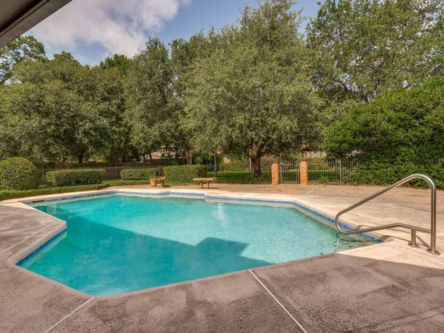 2409 Vega Street, Grand Prairie, TX 75050