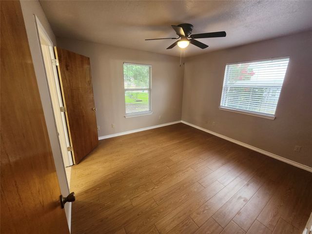 409 N Lane Street, Decatur, TX 76234