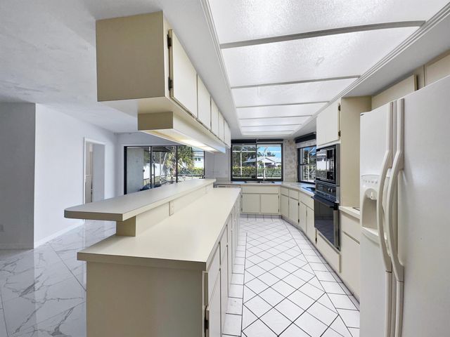 5506 Echo Pines Circle W, Fort Pierce, FL 34951