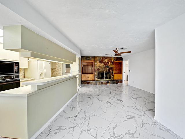 5506 Echo Pines Circle W, Fort Pierce, FL 34951