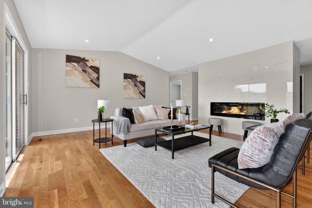 6505 CARRIE LYNN, Mount Airy, MD 21771