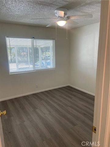 150 E Lakeshore Drive 82, Lake Elsinore, CA 92530