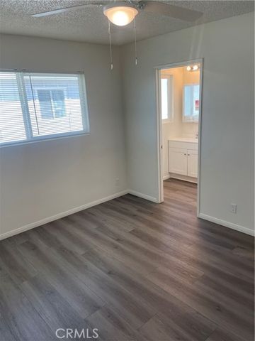 150 E Lakeshore Drive 82, Lake Elsinore, CA 92530