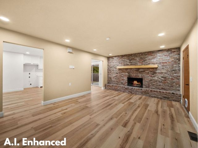 916 S 16th Street, Rogers, AR 72758