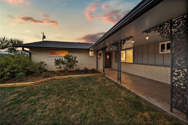 916 S 16th Street, Rogers, AR 72758