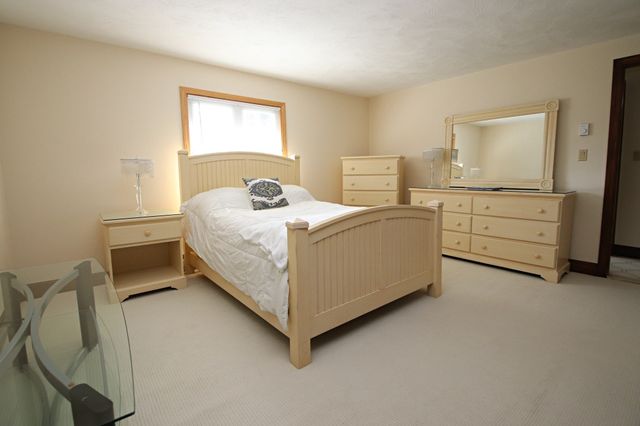 14 Arrowhead Drive, Saugus, MA 01906