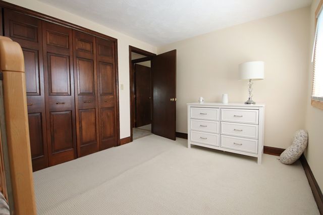 14 Arrowhead Drive, Saugus, MA 01906