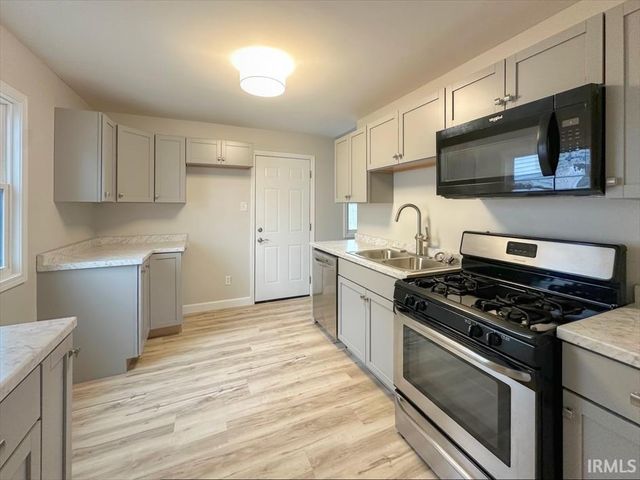 2001 W VAILE Avenue, Kokomo, IN 46901