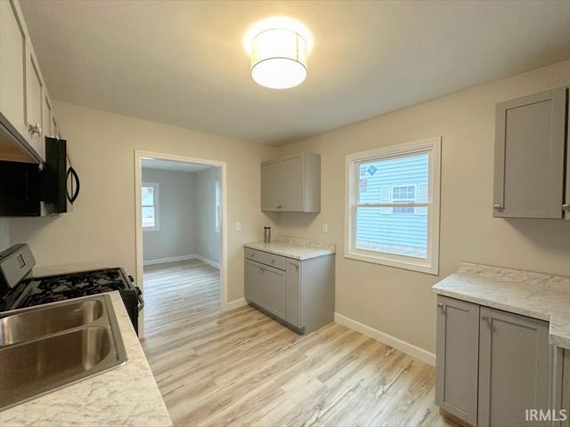 2001 W VAILE Avenue, Kokomo, IN 46901