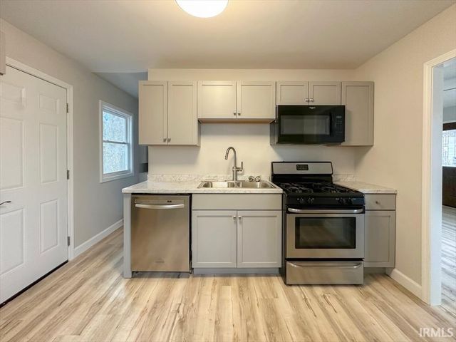 2001 W VAILE Avenue, Kokomo, IN 46901