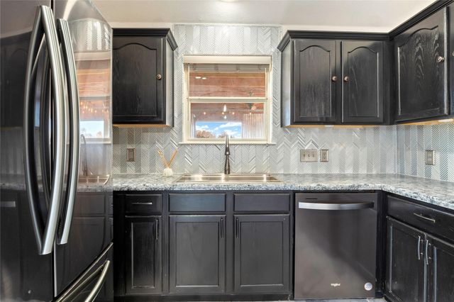 167 Hay Meadow RD, Cedar Creek, TX 78612