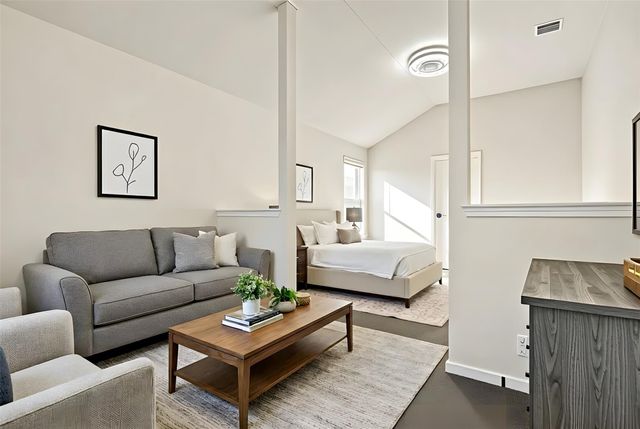 167 Hay Meadow RD, Cedar Creek, TX 78612