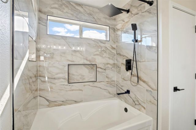 167 Hay Meadow RD, Cedar Creek, TX 78612