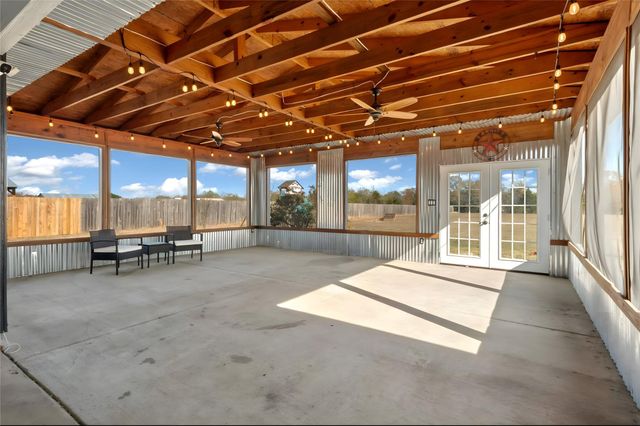 167 Hay Meadow RD, Cedar Creek, TX 78612