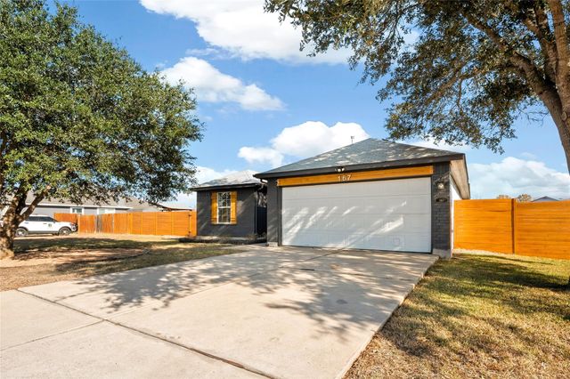 167 Hay Meadow RD, Cedar Creek, TX 78612