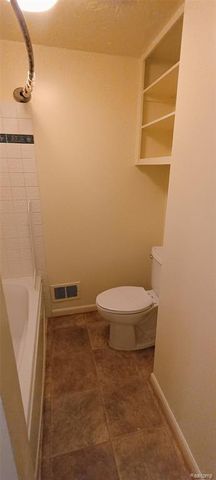 6839 New Providence Way, Canton, MI 48187