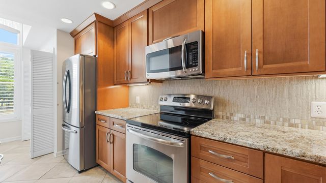 4396 Baldwin Ave Apt 98, Little River, SC 29566