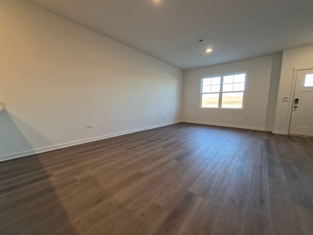 2268 Barbera Drive 2268, Oswego, IL 60543